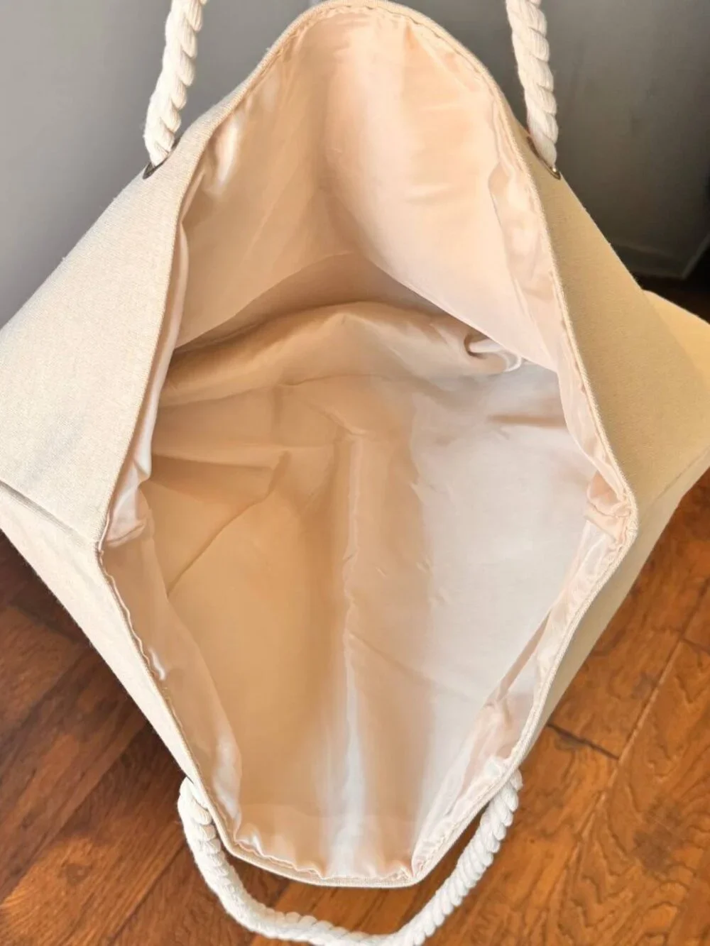 NWOT! Oversized Canvas Beach Tote Bag with Rope Handles